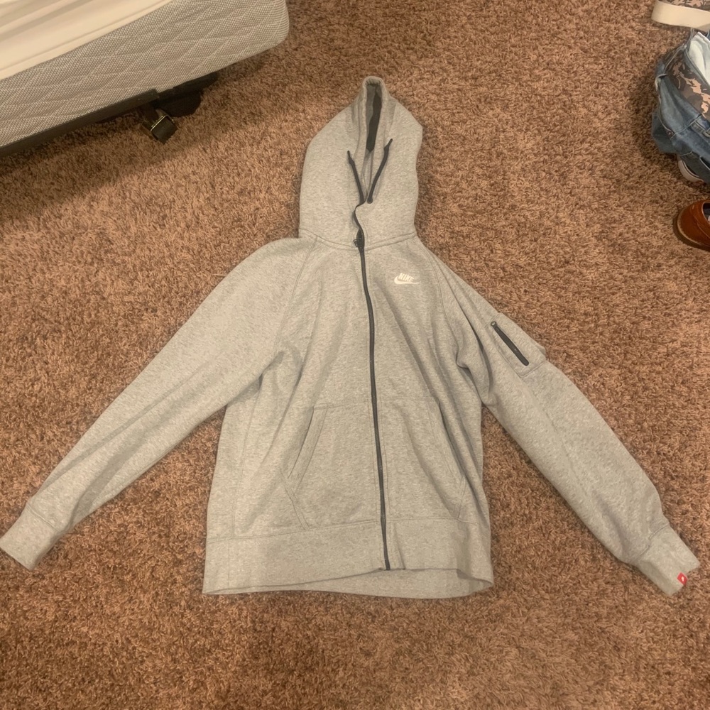 Nike zip up hoodie